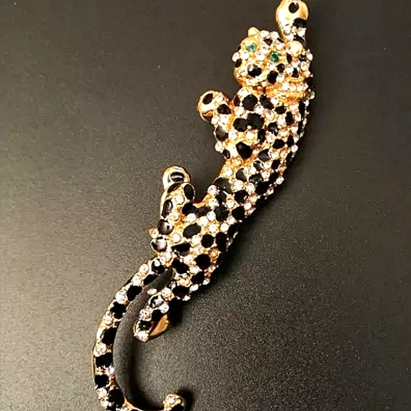 🌹NWT 18K GF Necklace Enamel, crystals, BROOCH/Pendant - Picture 3 of 15